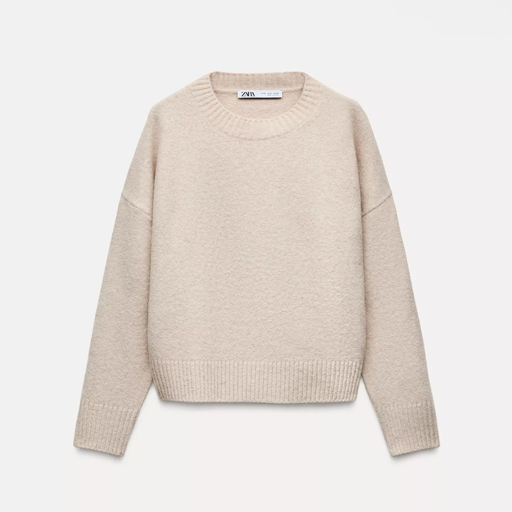 Zara Beige Women's Crew Neck Sweater